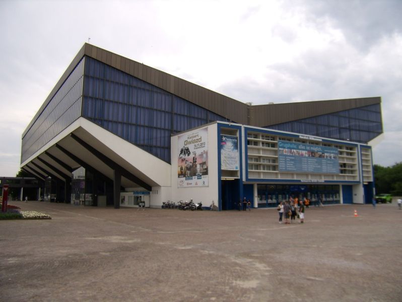 File:2013 07 26 Essen Grugahalle.jpg