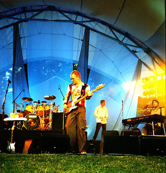 File:2001 06 27 photo2.jpg