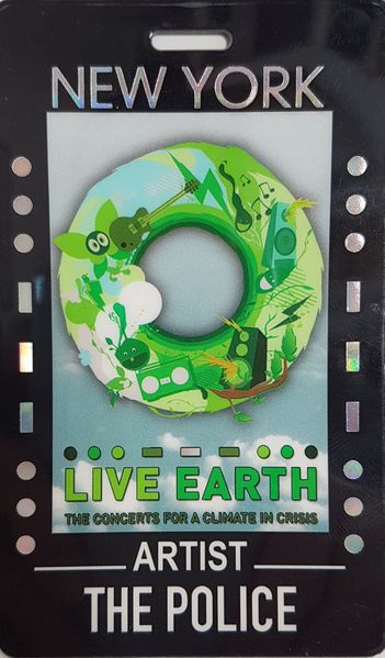 File:2007 07 07 artist pass Christophe Laversanne.jpg