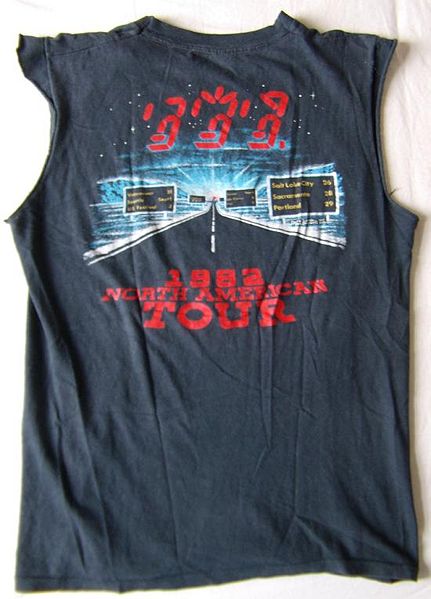 File:1982 08 and 09 tour shirt back.jpg
