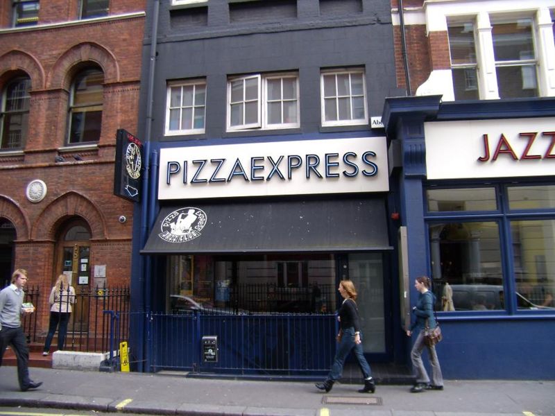 File:Pizza express jazzclub.jpg