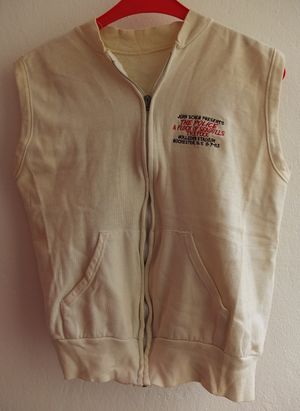 1983 08 07 sleeveless sweater Dietmar.jpg