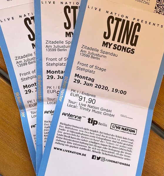 File:2022 07 28 tickets Romy Leistikow.jpg