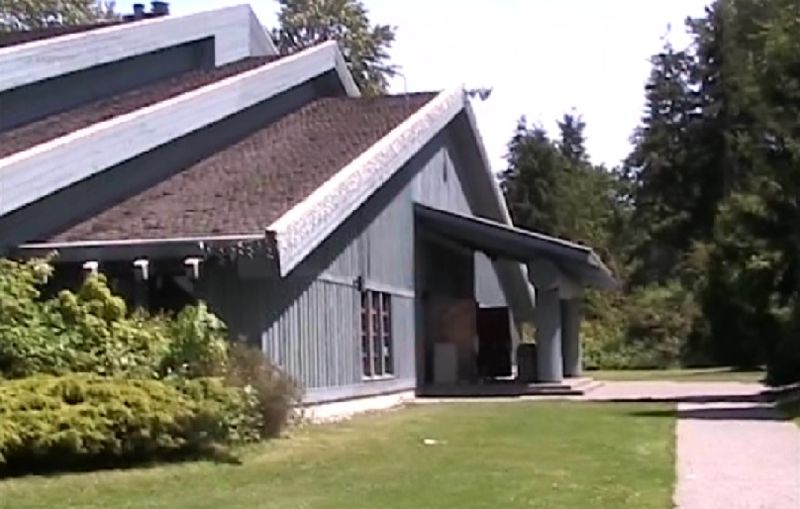 File:2007 05 29 Chief Joe Mathias Centre outside.jpg