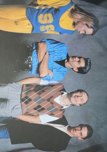 File:1984 12 The Official Band Aid Magazine No 1 05.jpg