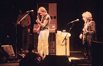 1980 10 27 Vancouver live 2 Ron Vermeulen.jpg