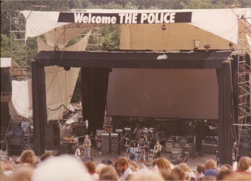 File:1979 06 23 photo with banner Valentin Steinbrecher.jpg