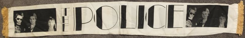 File:Scarf European Tour 1981 02.jpg