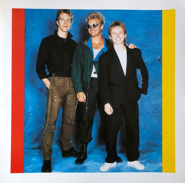 File:1983 12 UK program 09.jpg