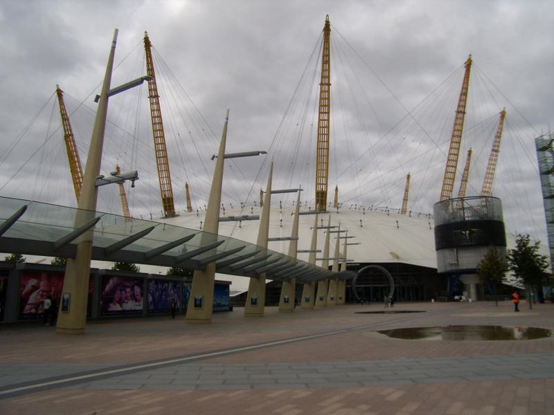 File:O2 Arena.jpg