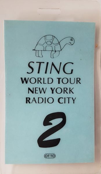 File:1985 09 25 Sting pass Christophe Laversanne.jpg