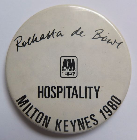 File:1980 07 26 hospitality button.jpg