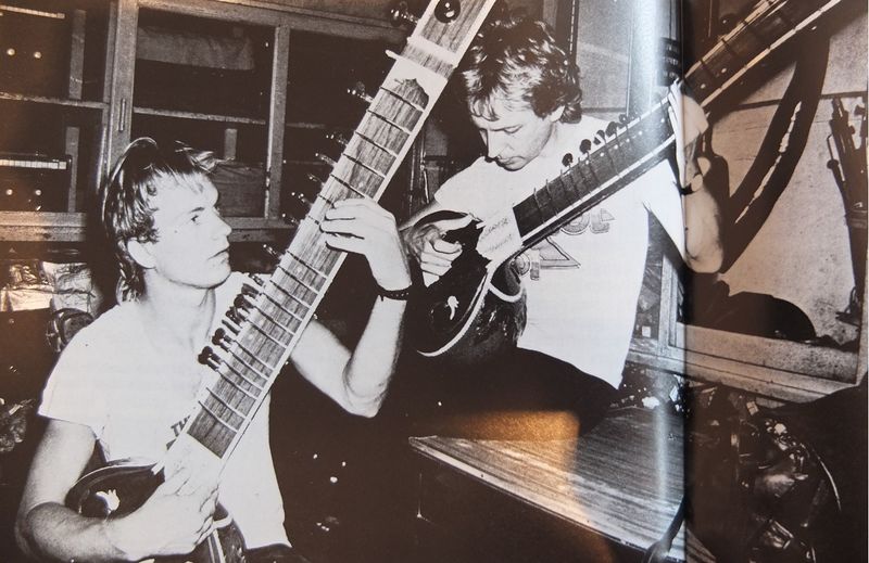 File:1980 03 instruments shop 01.jpg