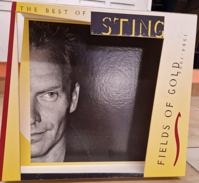 File:1994 Fields cardboard Sting Toni Carbo.png