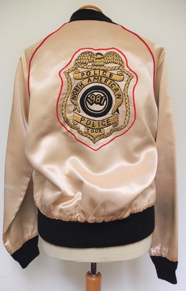 File:1981 01 crew jacket 2 Dietmar.jpg