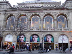 2011 02 06 Theatre du Chatelet Raphael.jpg