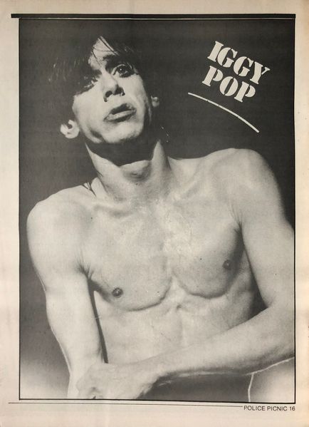 File:1981 08 23 souvenirprogramme 16.jpg