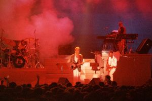 1986 02 01 Sting Noel Megahey.jpg