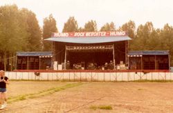 1980 08 09 Werchter stage David Wilmot.jpg