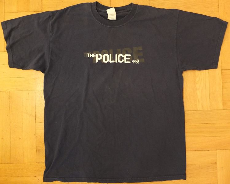 File:2007 Everyone Stares 01.jpg
