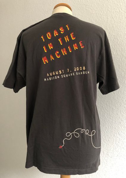 File:2008 08 07 dark toast in the machine back.jpg