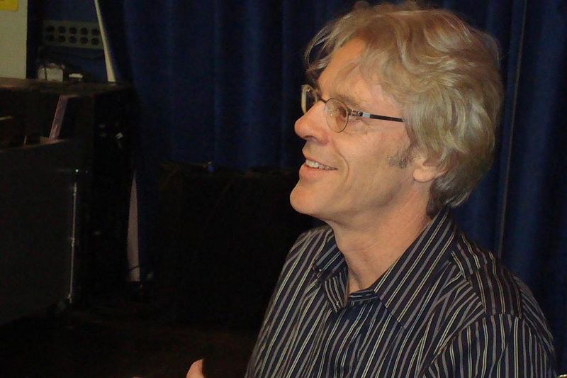 File:2009 10 10 stewart jasonholmberg.jpg