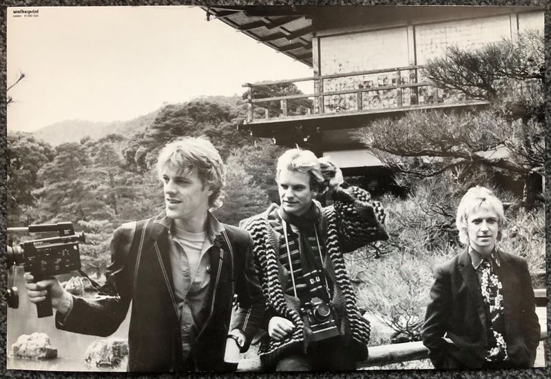 File:Walkerprint 1980 Police Kyoto bw.jpg