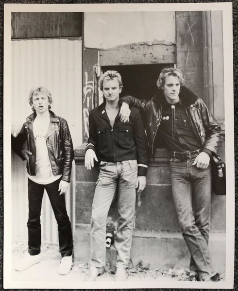 File:ANABAS 1979 The Police Glasgow bw.jpg