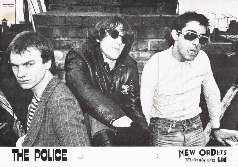 File:Fall Out promo photo.jpg