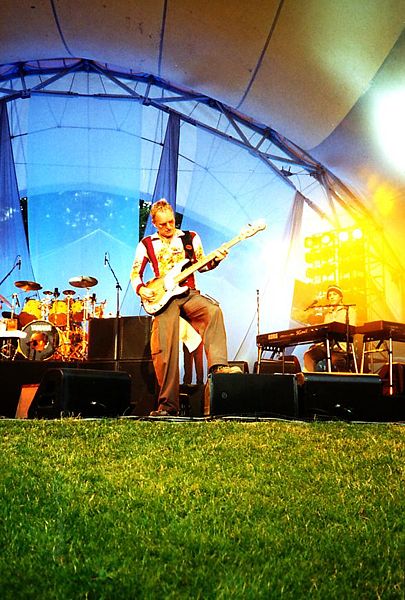 File:2001 06 27 photo1.jpg