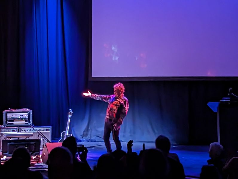 File:2023 07 21 Andy Summers Manny Branco.jpg